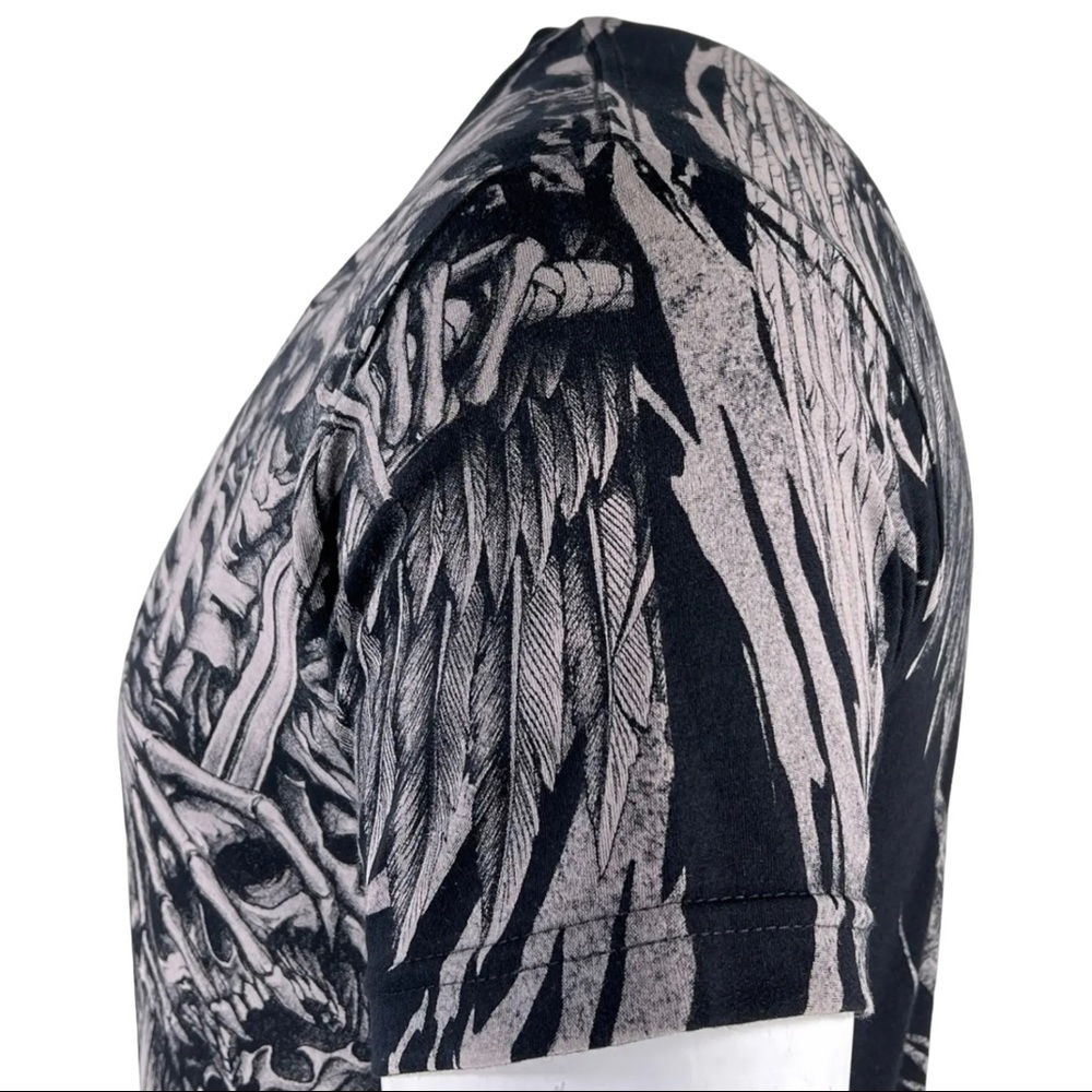 Xtreme Couture by Affliction Men's T-Shirt Wielding Death - Picture 6 of 9